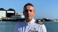   Il prossimo 3 settembre il Comandante C.F. (CP) Gabriele Bonaguidi lascia il comando della Guardia Costiera di La Maddalena. Al suo posto arriva Renato Signorini, vice […]